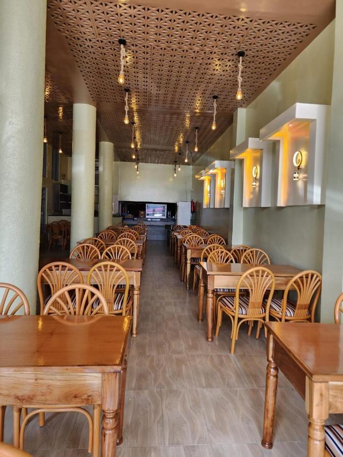 Royal Prince Hotel, Meru Exteriér fotografie